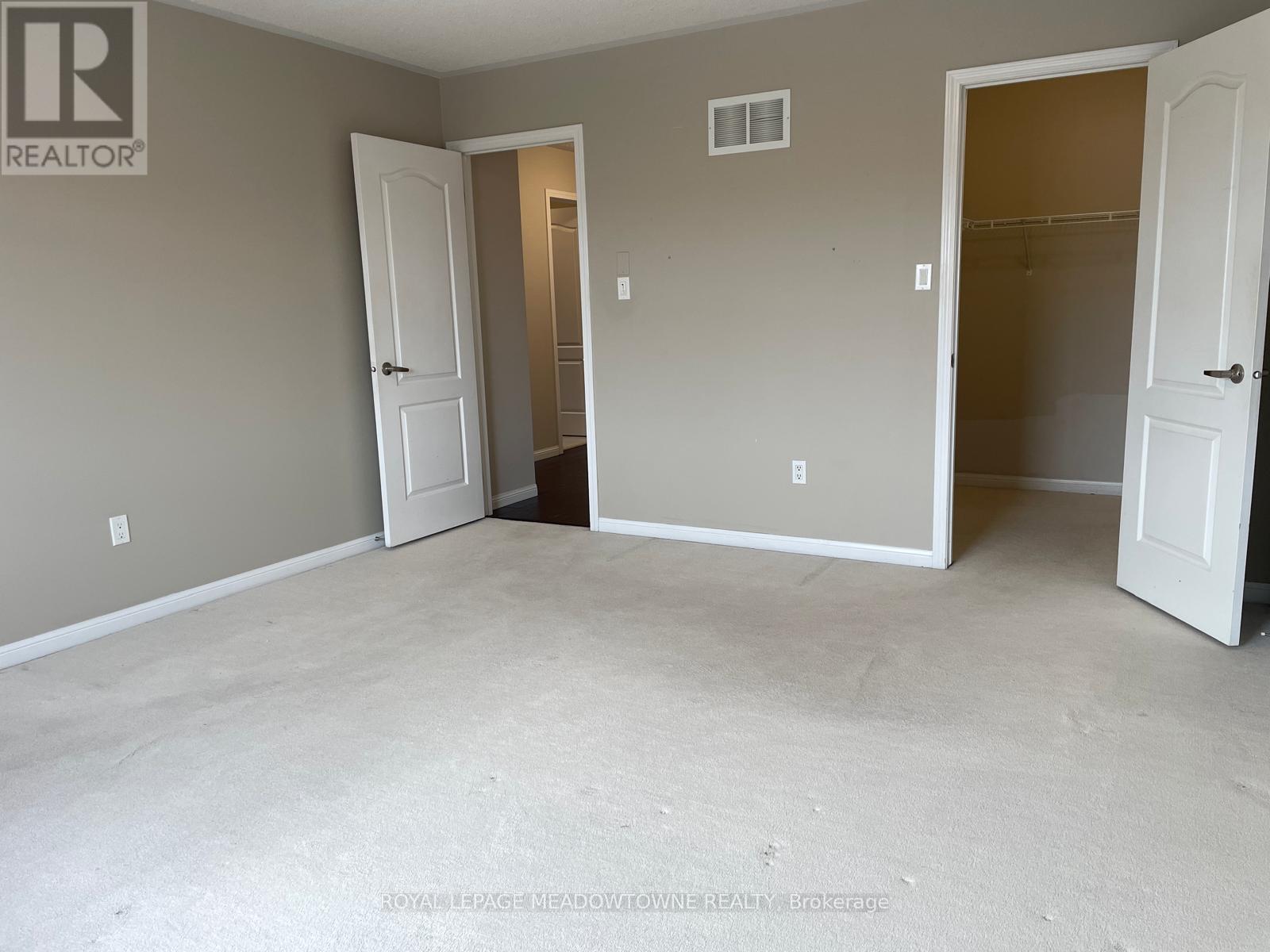 Main/upper - 796 Hepburn Road, Milton, Ontario  L9T 0K6 - Photo 14 - W12738942