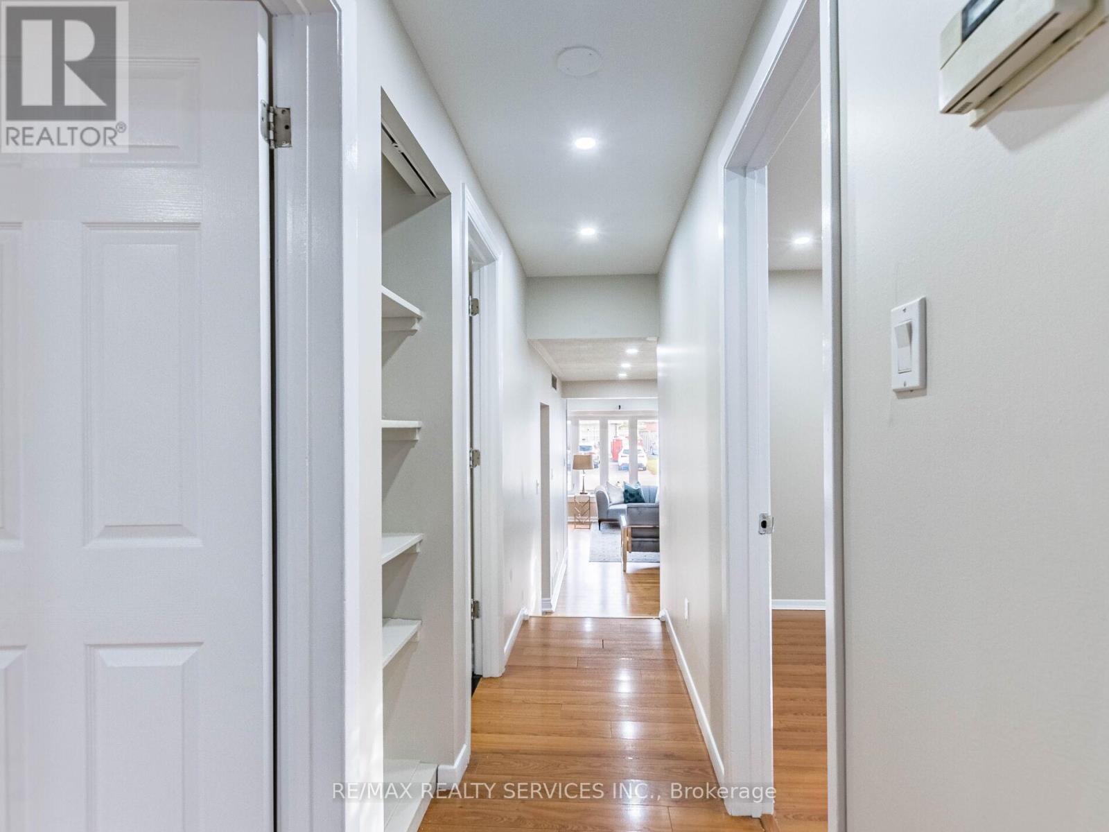 33 Elrose Road, Brampton, Ontario  L6T 2C1 - Photo 19 - W12738944