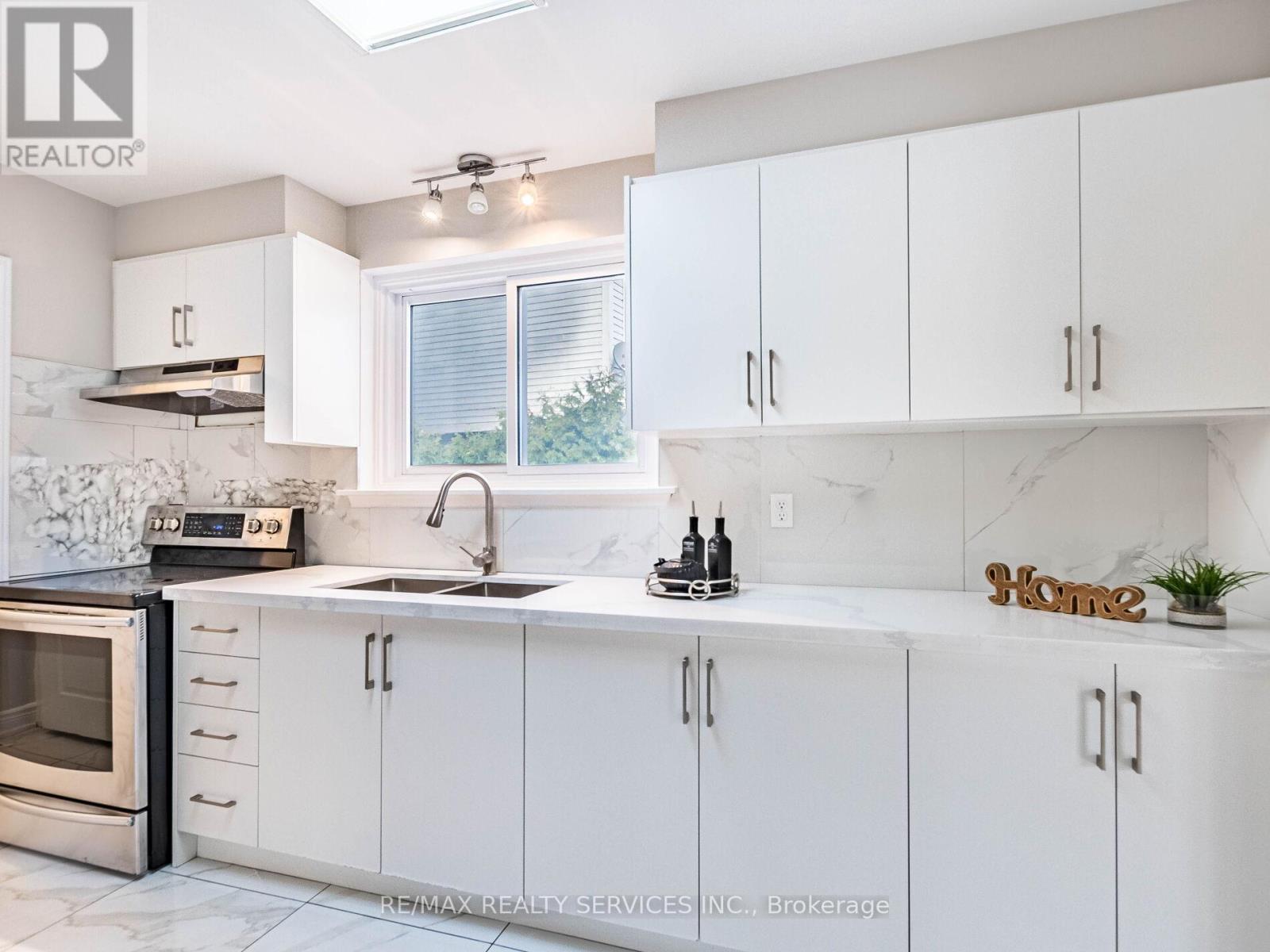 33 Elrose Road, Brampton, Ontario  L6T 2C1 - Photo 20 - W12738944