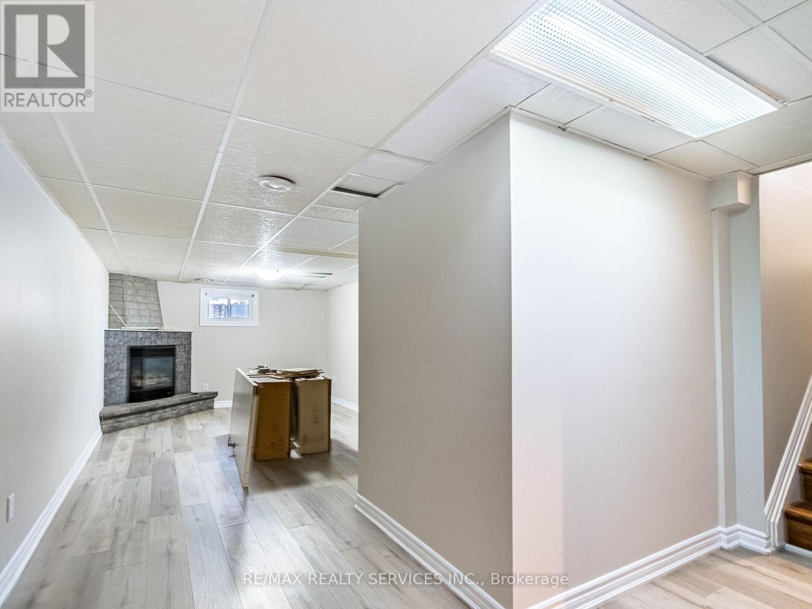 33 Elrose Road, Brampton, Ontario  L6T 2C1 - Photo 33 - W12738944