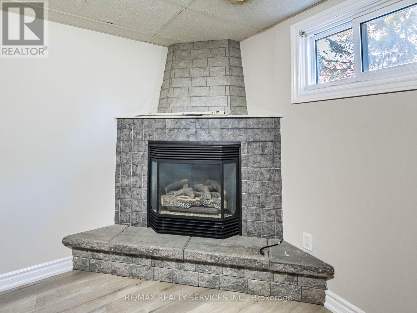 33 Elrose Road, Brampton, Ontario  L6T 2C1 - Photo 35 - W12738944