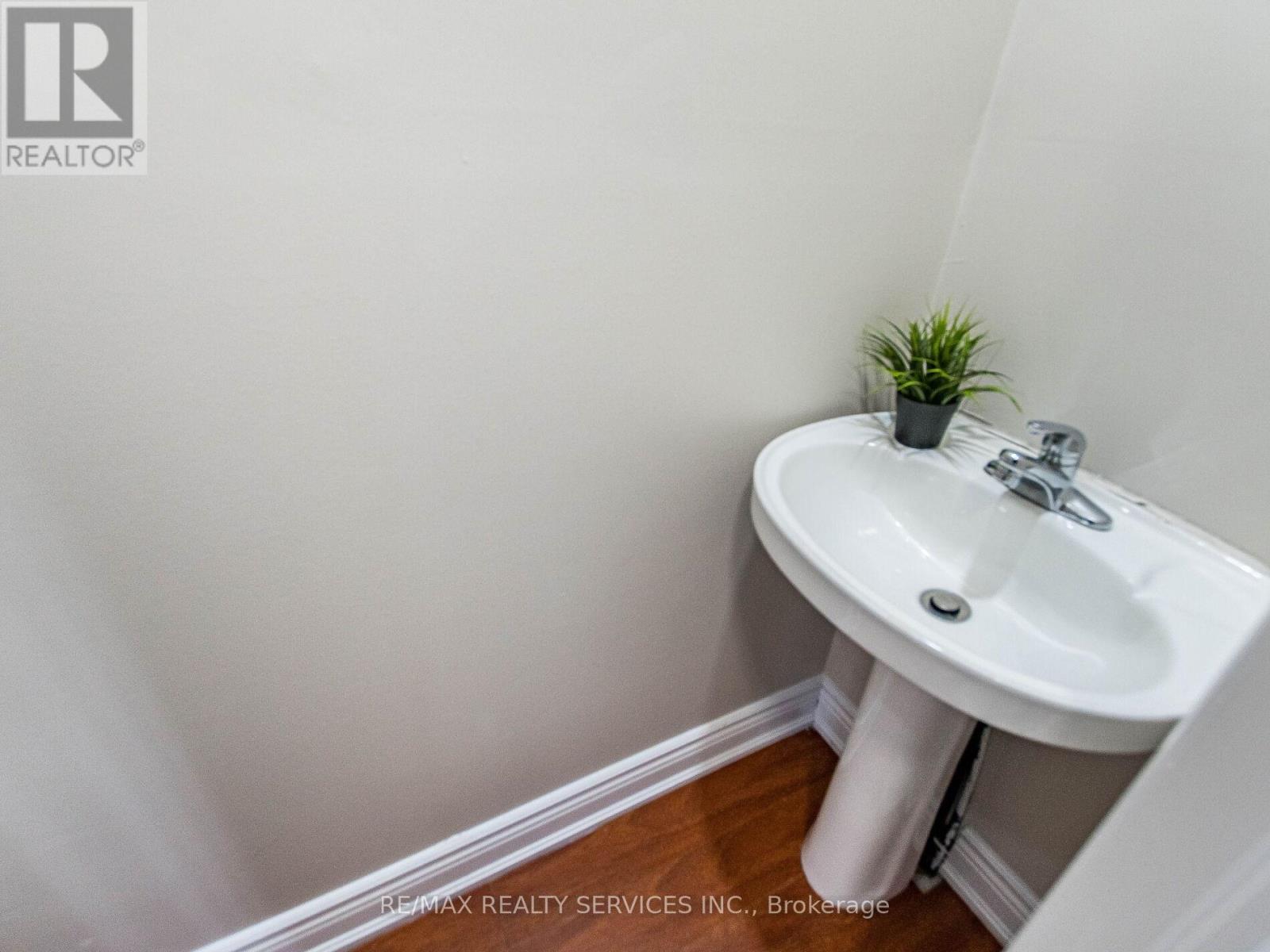 33 Elrose Road, Brampton, Ontario  L6T 2C1 - Photo 39 - W12738944