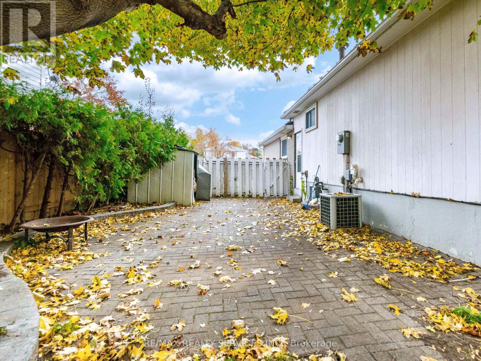 33 Elrose Road, Brampton, Ontario  L6T 2C1 - Photo 47 - W12738944