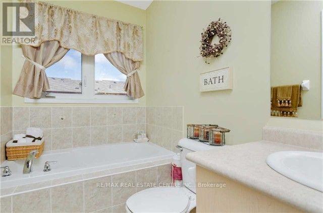 20 Tanasi Road, Brampton, Ontario  L6X 0K4 - Photo 6 - W12738960