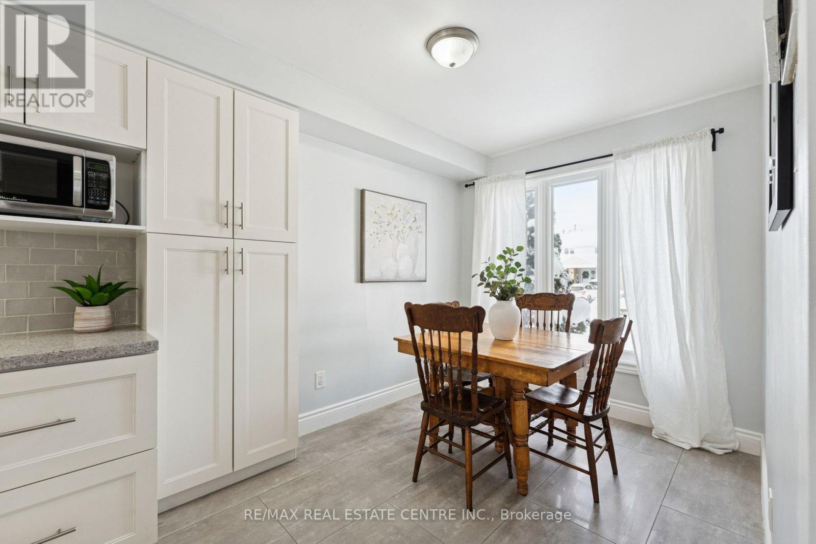 35 Primrose Crescent, Brampton, Ontario  L6Z 1E1 - Photo 21 - W12738966