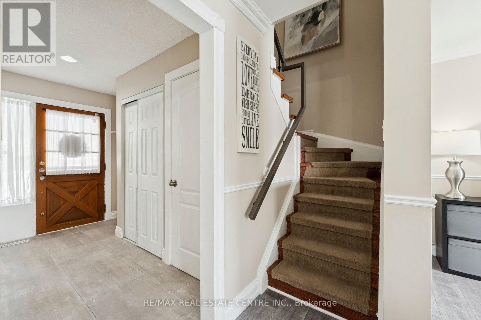 35 Primrose Crescent, Brampton, Ontario  L6Z 1E1 - Photo 22 - W12738966