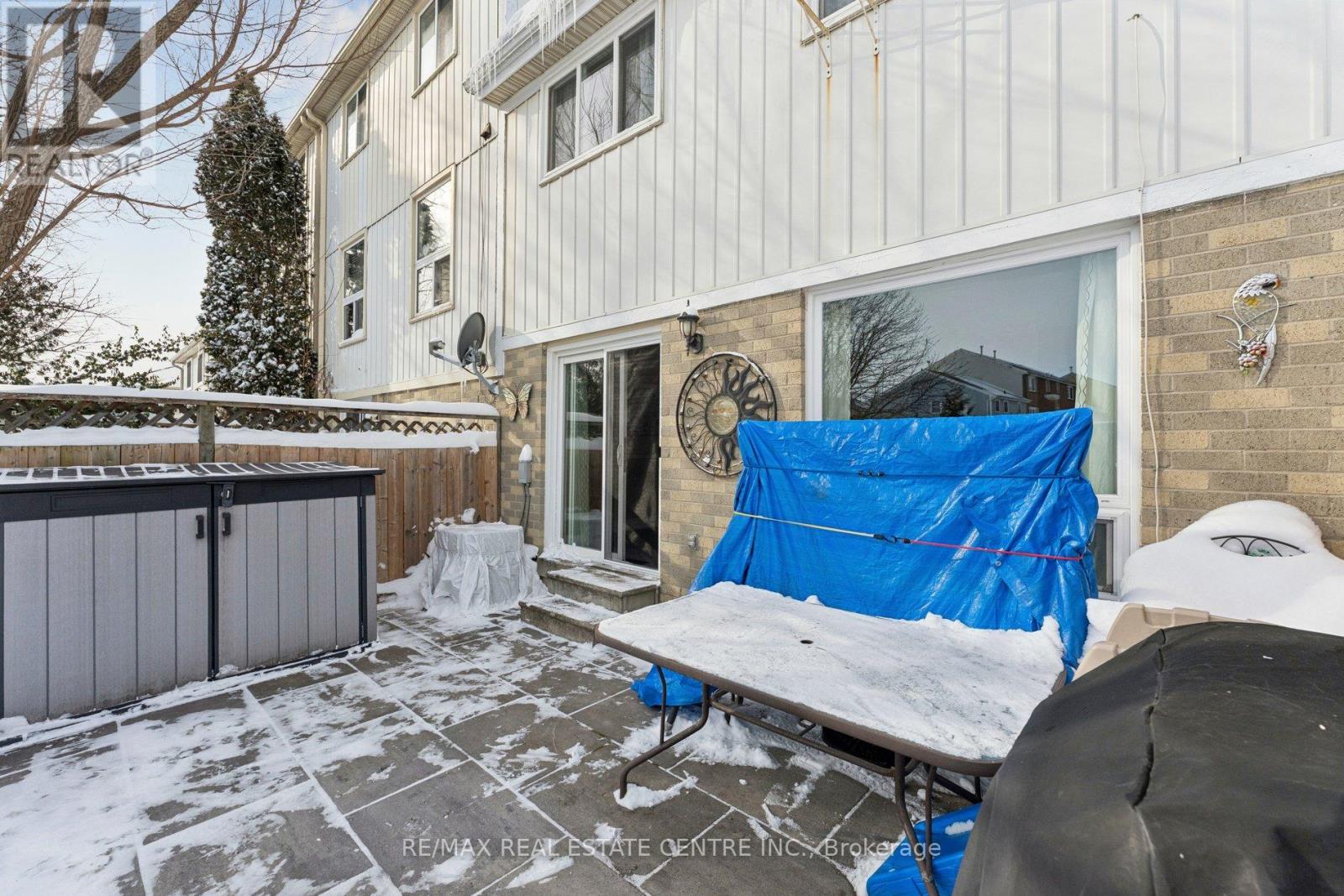 35 Primrose Crescent, Brampton, Ontario  L6Z 1E1 - Photo 45 - W12738966