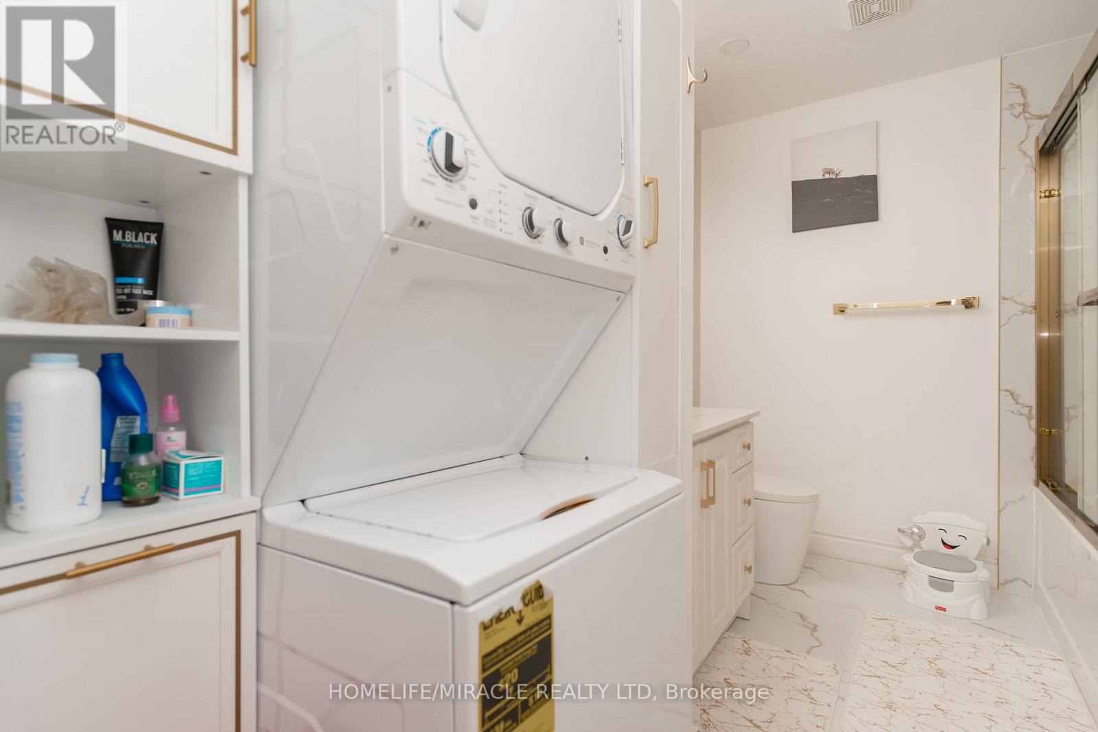 10 Huntingwood Crescent, Brampton, Ontario  L6S 1S6 - Photo 22 - W12738986