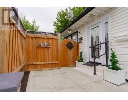 10 HUNTINGWOOD CRESCENT, Brampton, Ontario