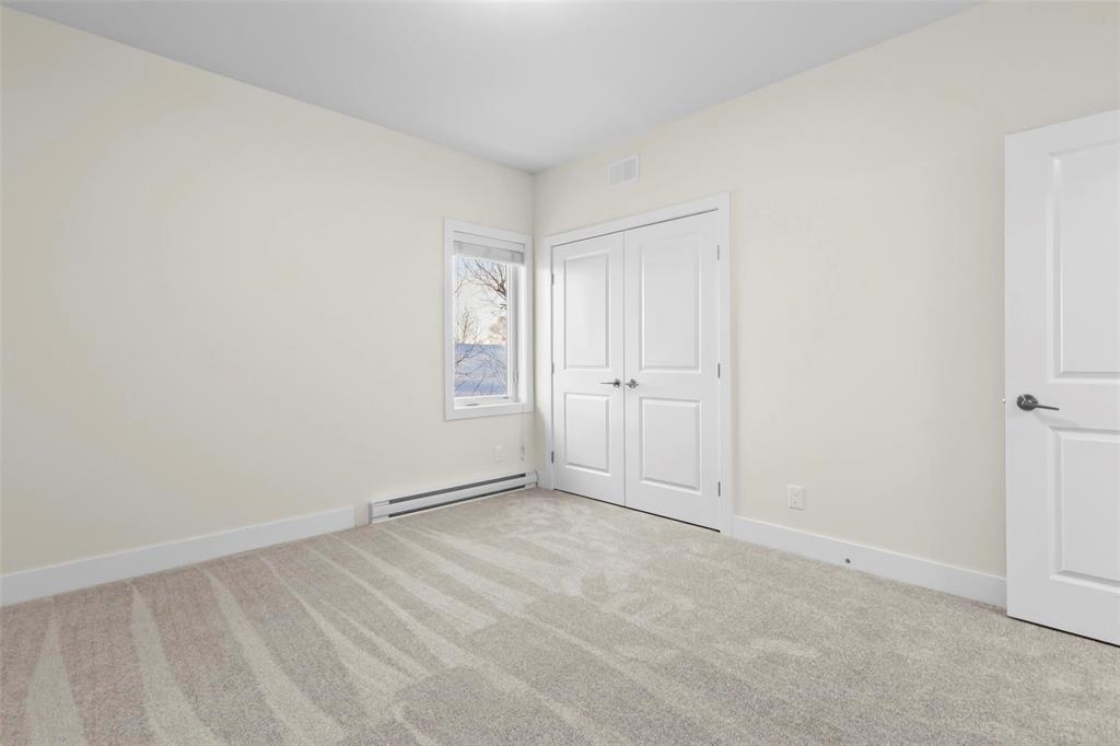 19 555 Main Street, Steinbach, Manitoba R5G 2N3 - Photo 10 - 202601553