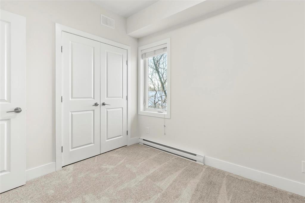 19 555 Main Street, Steinbach, Manitoba R5G 2N3 - Photo 13 - 202601553