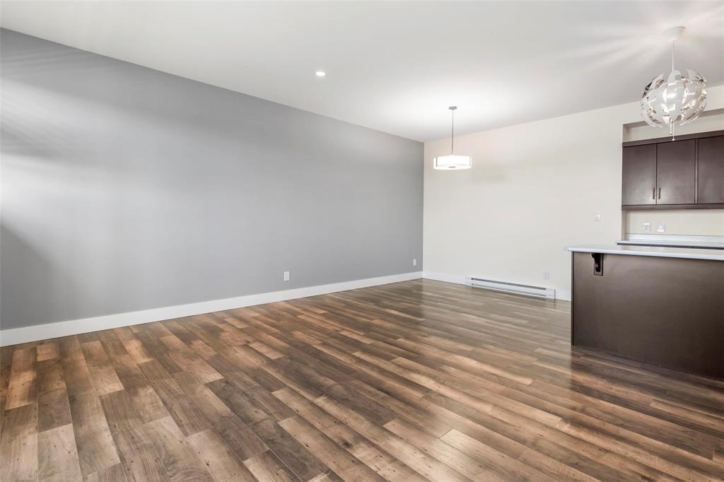 19 555 Main Street, Steinbach, Manitoba R5G 2N3 - Photo 7 - 202601553