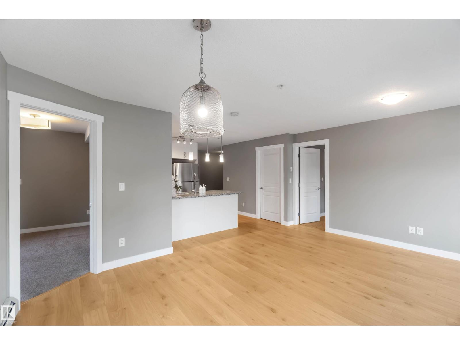 #101 3670 139 Av Nw, Edmonton, Alberta  T5Y 3N5 - Photo 8 - E4471377