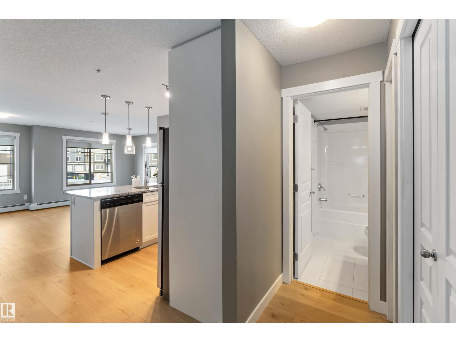 #101 3670 139 Av Nw, Edmonton, Alberta  T5Y 3N5 - Photo 16 - E4471377