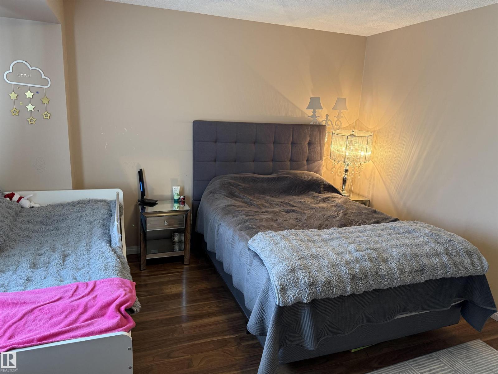 #11 15128 22 St Nw, Edmonton, Alberta  T5Y 2W5 - Photo 3 - E4471431