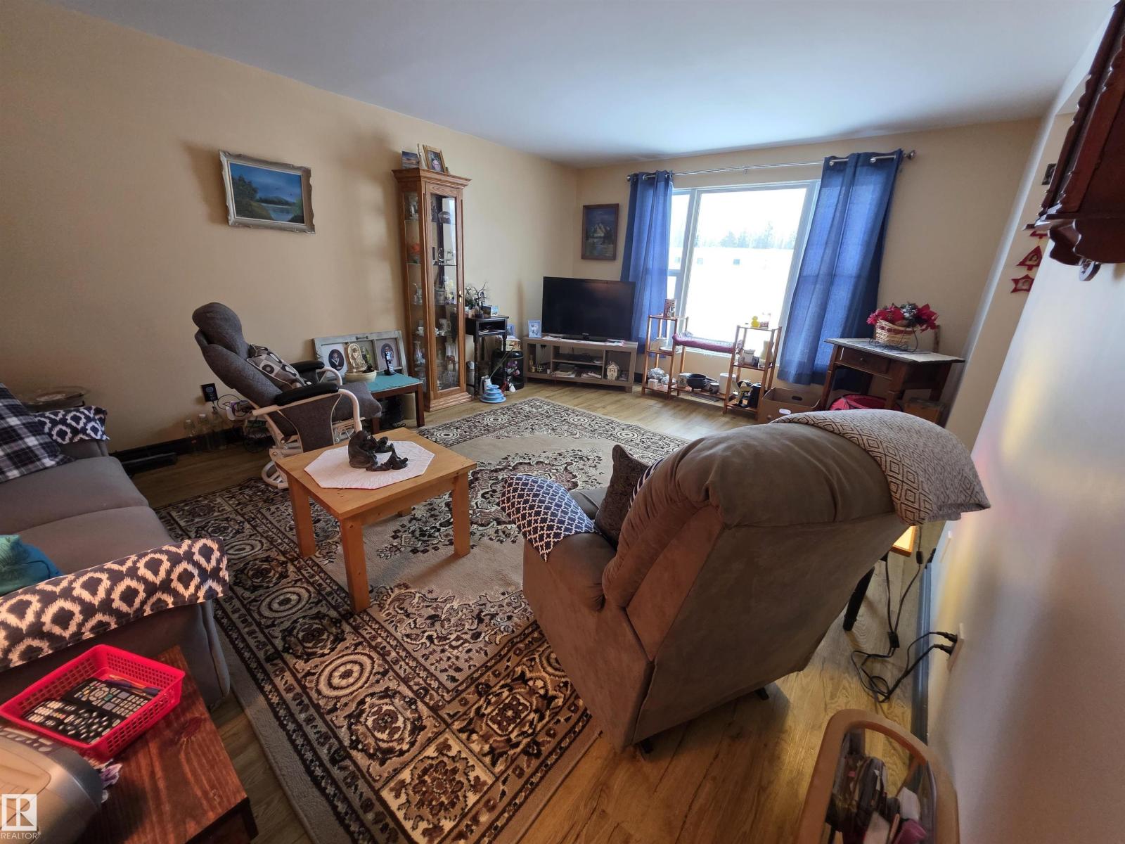 4904 54 Av, Wildwood, Alberta  T0E 2M0 - Photo 2 - E4471435