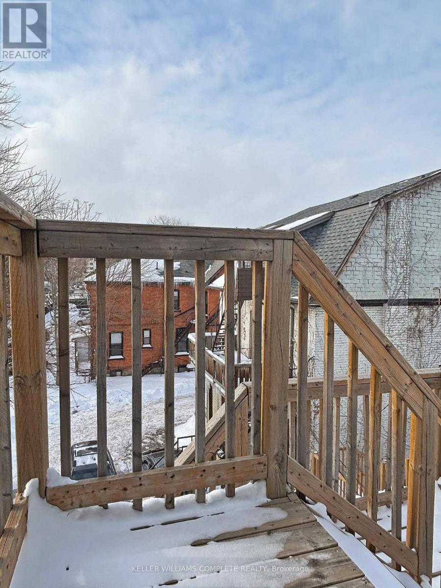 3 - 76 Wentworth Street S, Hamilton, Ontario  L8N 2Y9 - Photo 11 - X12738886