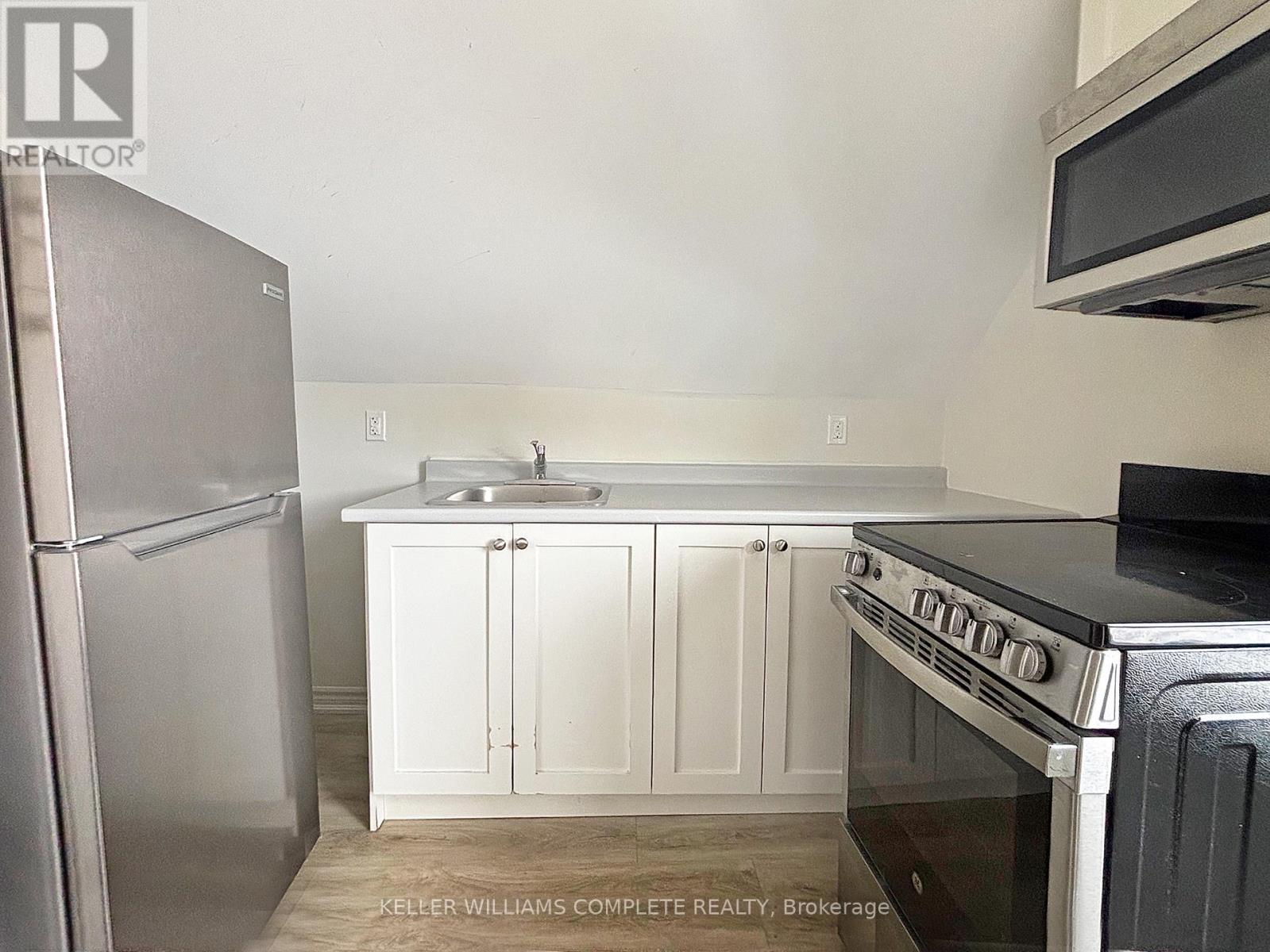 3 - 76 Wentworth Street S, Hamilton, Ontario  L8N 2Y9 - Photo 7 - X12738886