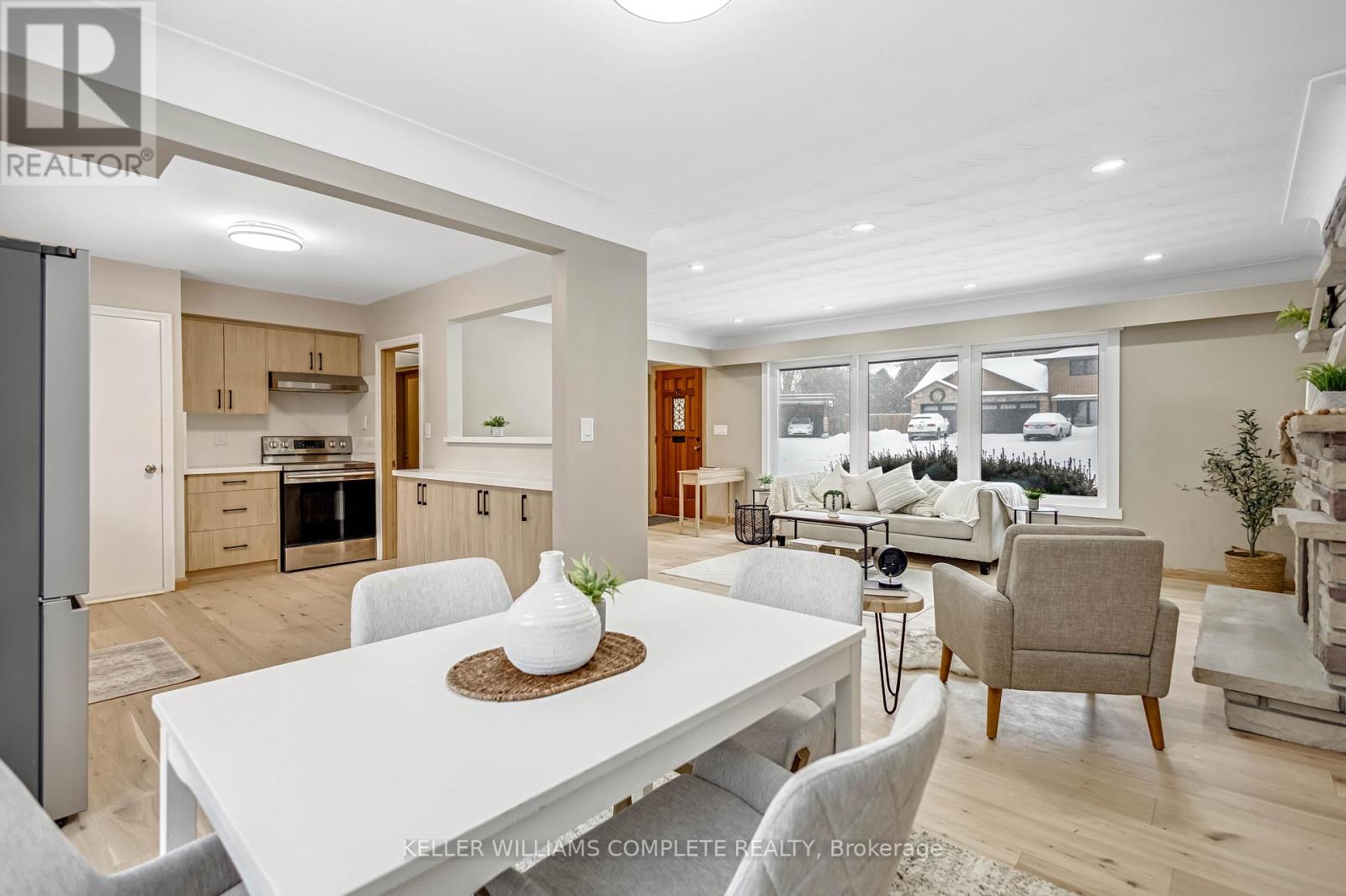 626 Iroquois Avenue, Hamilton, Ontario  L9G 3B4 - Photo 13 - X12738898