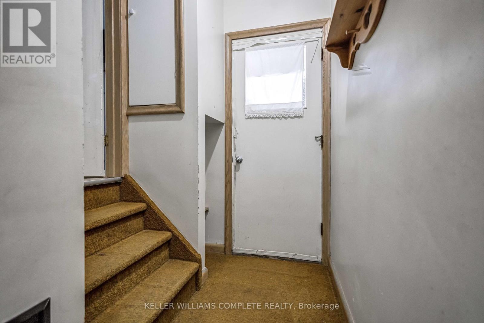 626 Iroquois Avenue, Hamilton, Ontario  L9G 3B4 - Photo 30 - X12738898