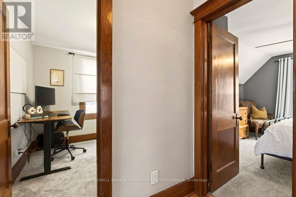 22 Mill Street, Hamilton, Ontario  L8R 2E1 - Photo 20 - X12738946