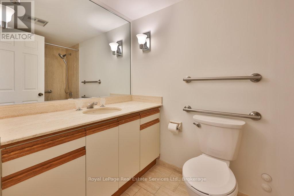 701 - 2170 Marine Drive, Oakville, Ontario  L6L 5V1 - Photo 32 - W12739066