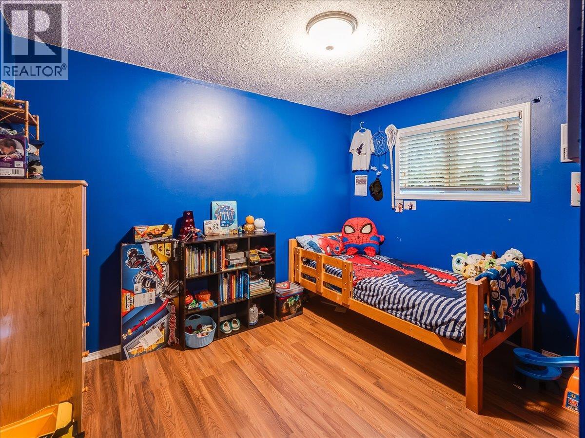 29 Kootenay Avenue N, Fruitvale, British Columbia V0G 1L0 - Photo 21 - 10373907