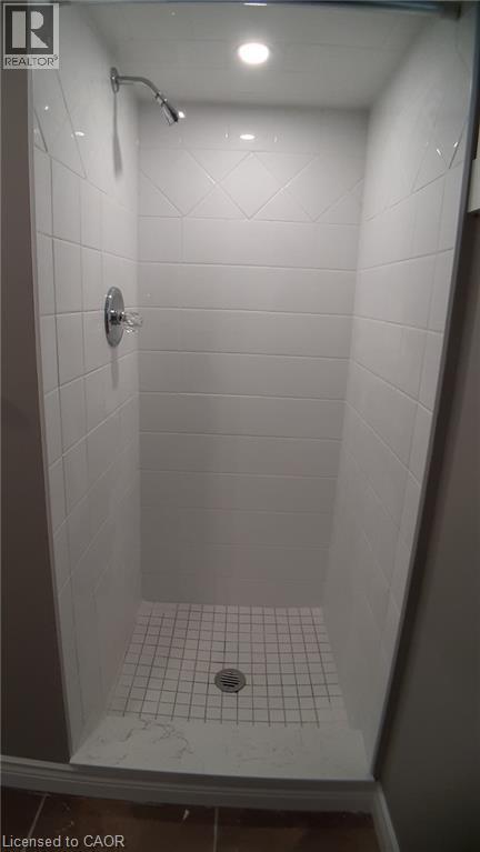 232 Eaglewood Drive Unit# 2, Hamilton, Ontario  L8W 1S9 - Photo 5 - 40801653