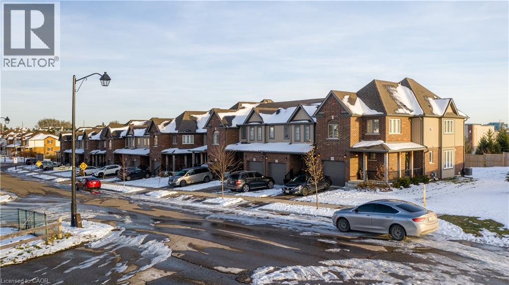 821 Paris Boulevard, Waterloo, Ontario  N2T 0B2 - Photo 1 - 40801341