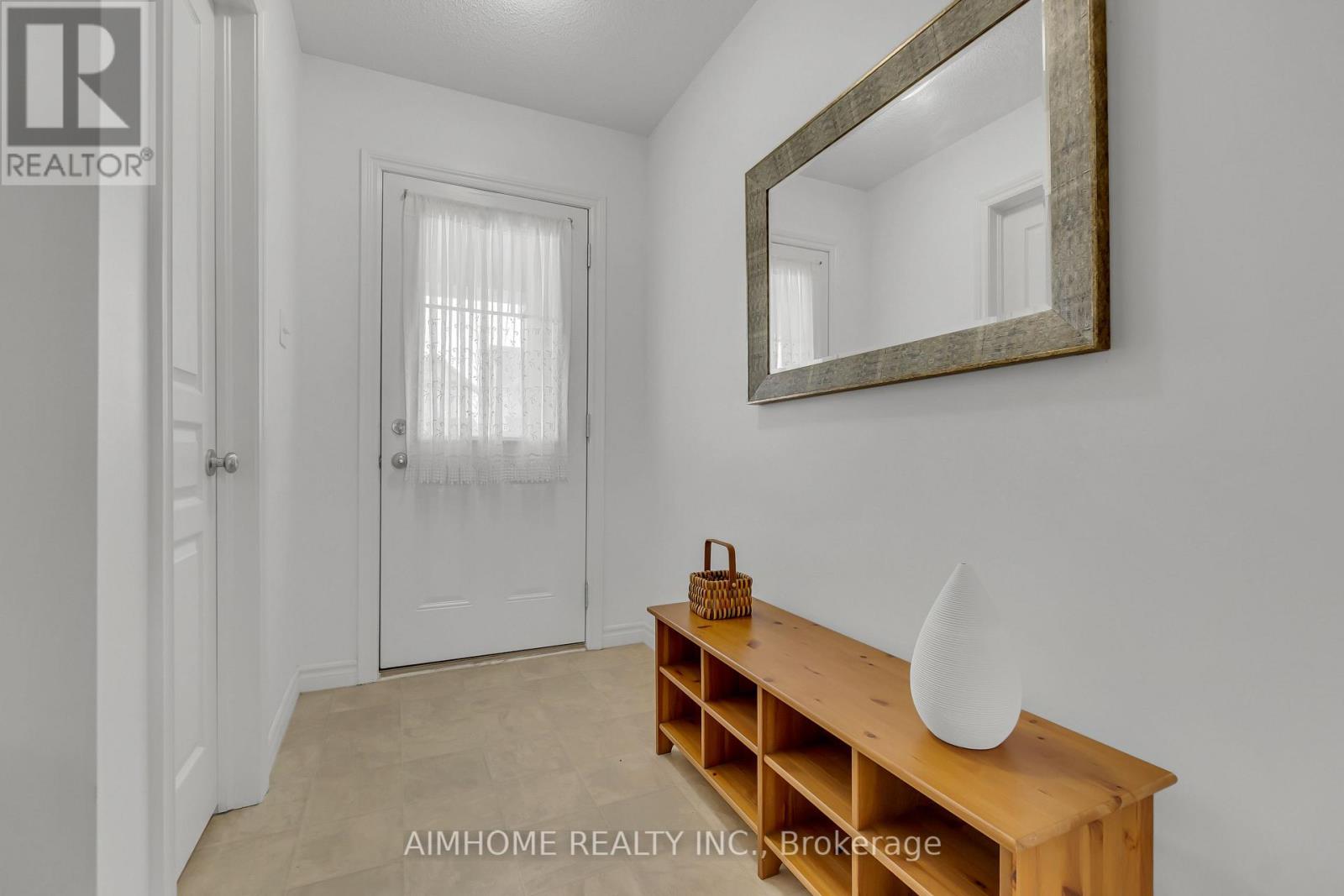 20 Wilkie Crescent, Guelph (Pineridge/westminster Woods), Ontario  N1L 0B1 - Photo 4 - X12379384