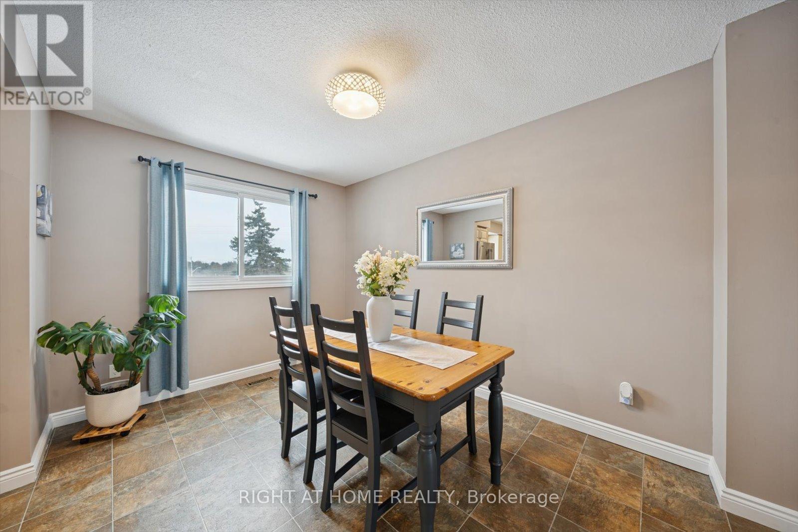 48 Cherry Blossom Crescent, Clarington, Ontario  L1E 1G7 - Photo 10 - E12739032