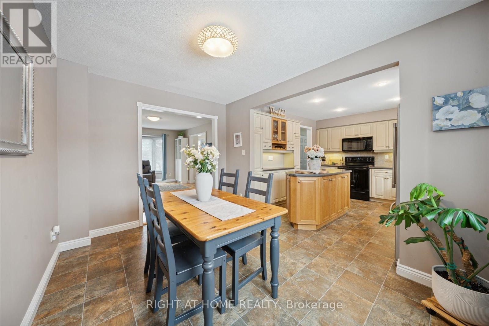 48 Cherry Blossom Crescent, Clarington, Ontario  L1E 1G7 - Photo 12 - E12739032