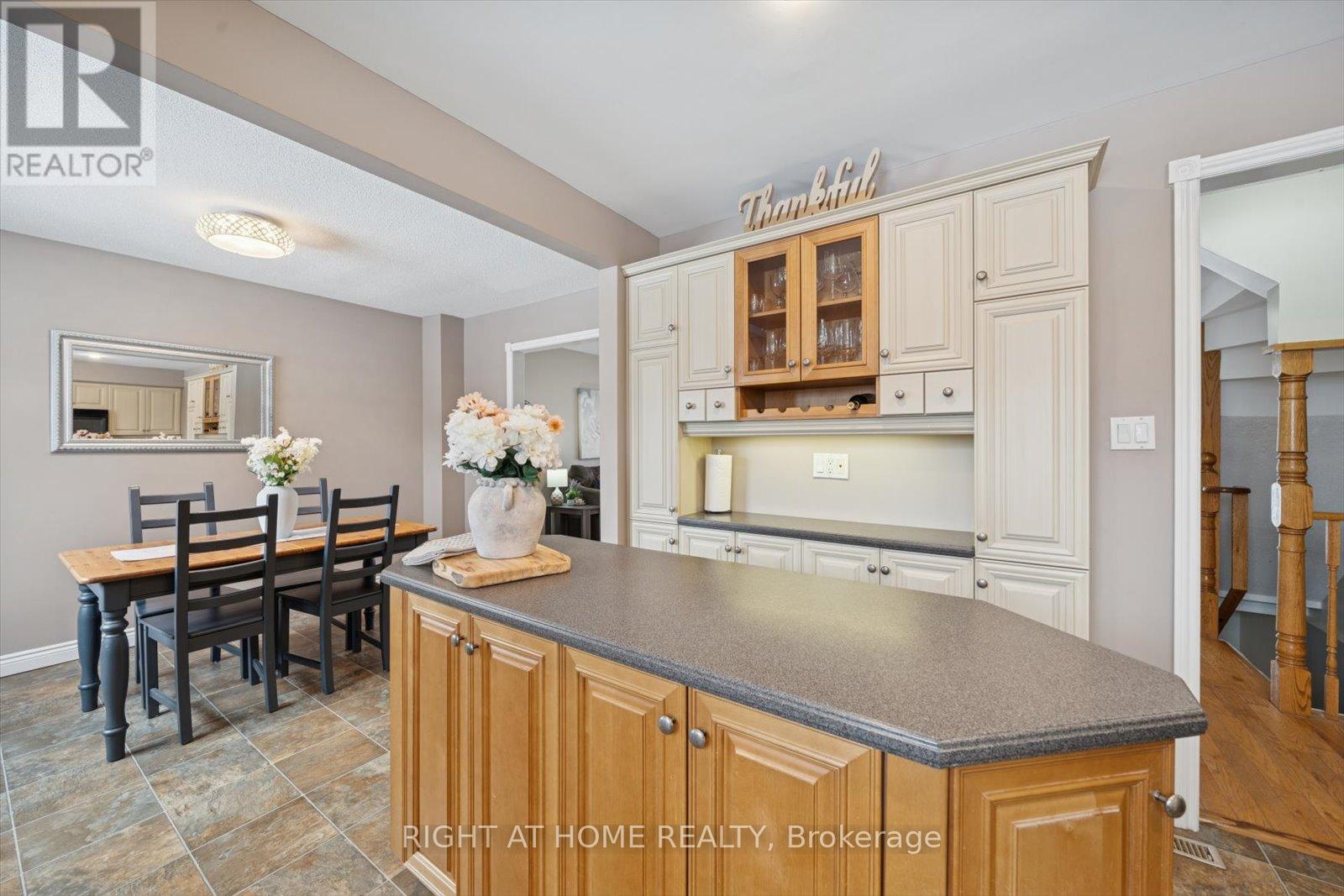 48 Cherry Blossom Crescent, Clarington, Ontario  L1E 1G7 - Photo 16 - E12739032