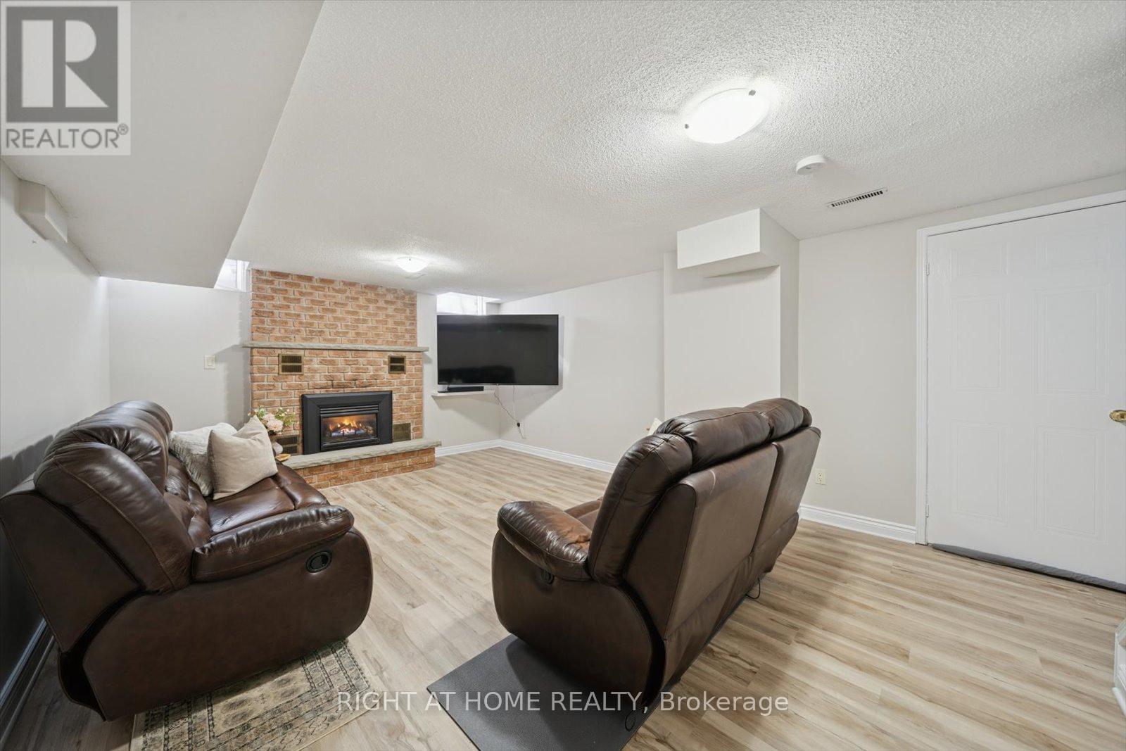 48 Cherry Blossom Crescent, Clarington, Ontario  L1E 1G7 - Photo 31 - E12739032