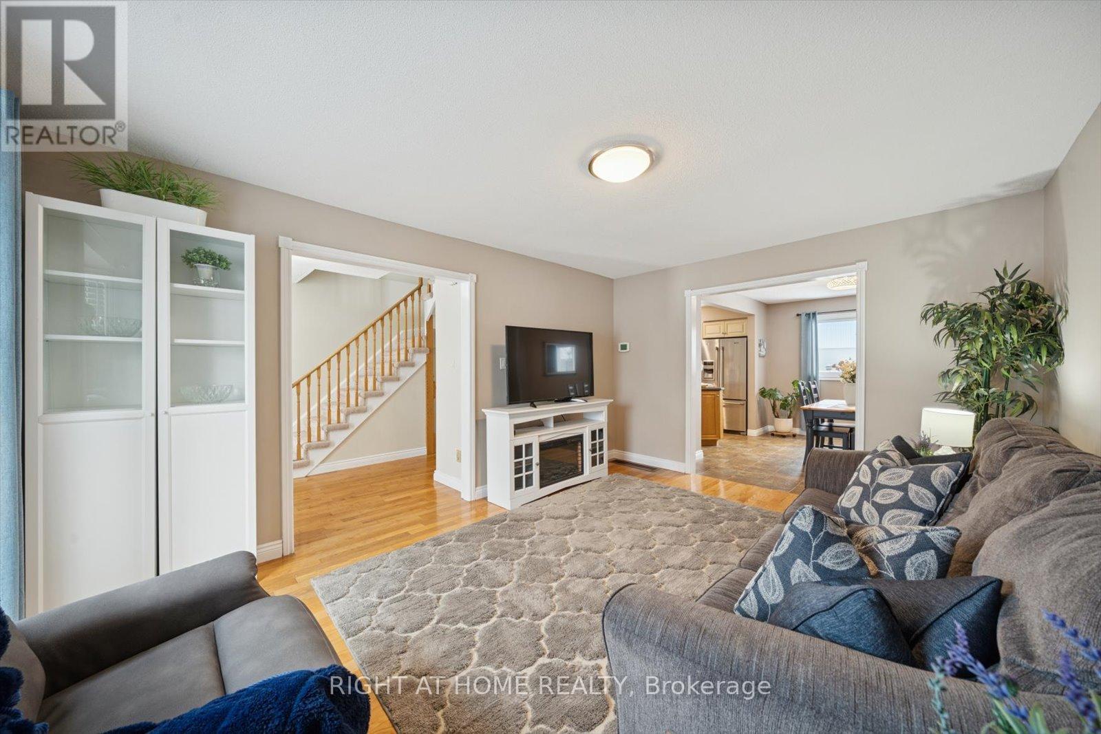 48 Cherry Blossom Crescent, Clarington, Ontario  L1E 1G7 - Photo 8 - E12739032