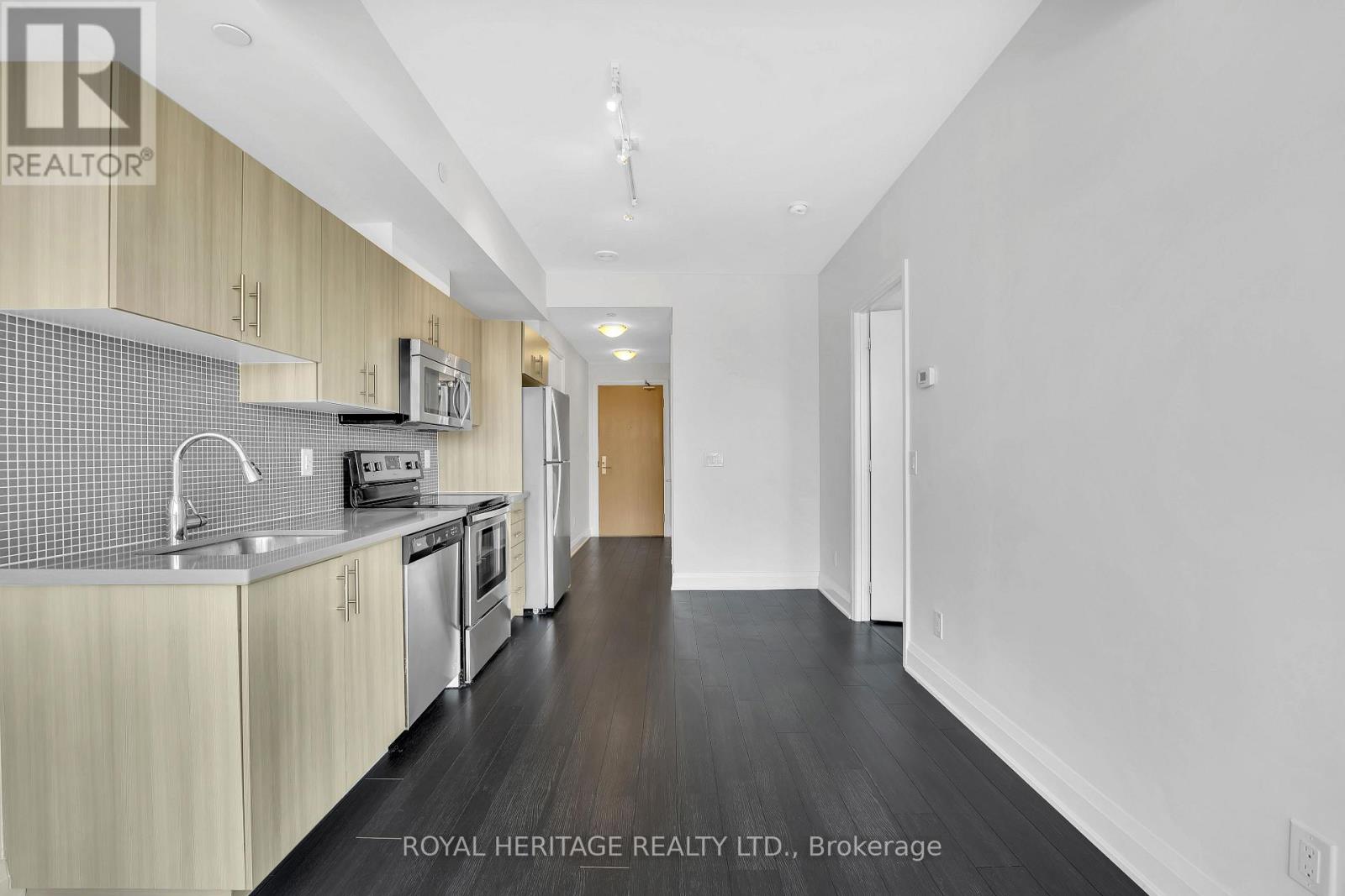 311 - 16 Mcadam Avenue, Toronto, Ontario  M6A 1S5 - Photo 8 - W12739216