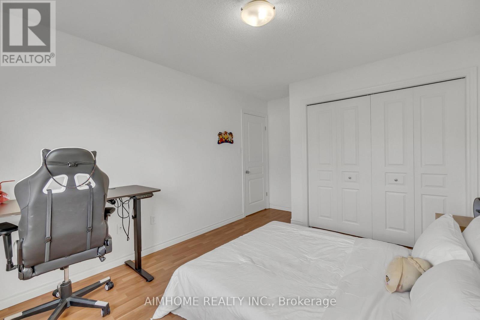 20 Wilkie Crescent, Guelph (Pineridge/westminster Woods), Ontario  N1L 0B1 - Photo 26 - X12379384