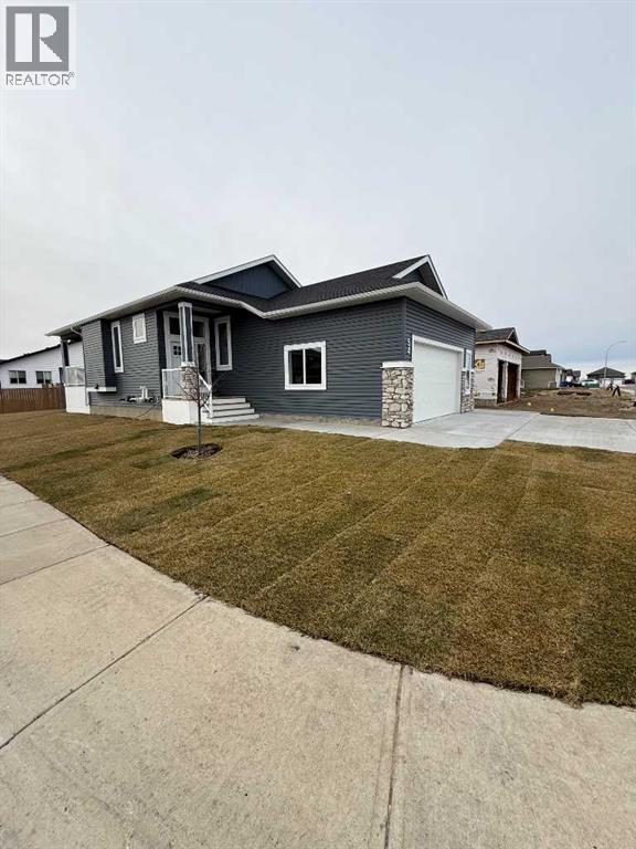 54 Vincent Crescent, Olds, Alberta  T4H 0C4 - Photo 5 - A2246753