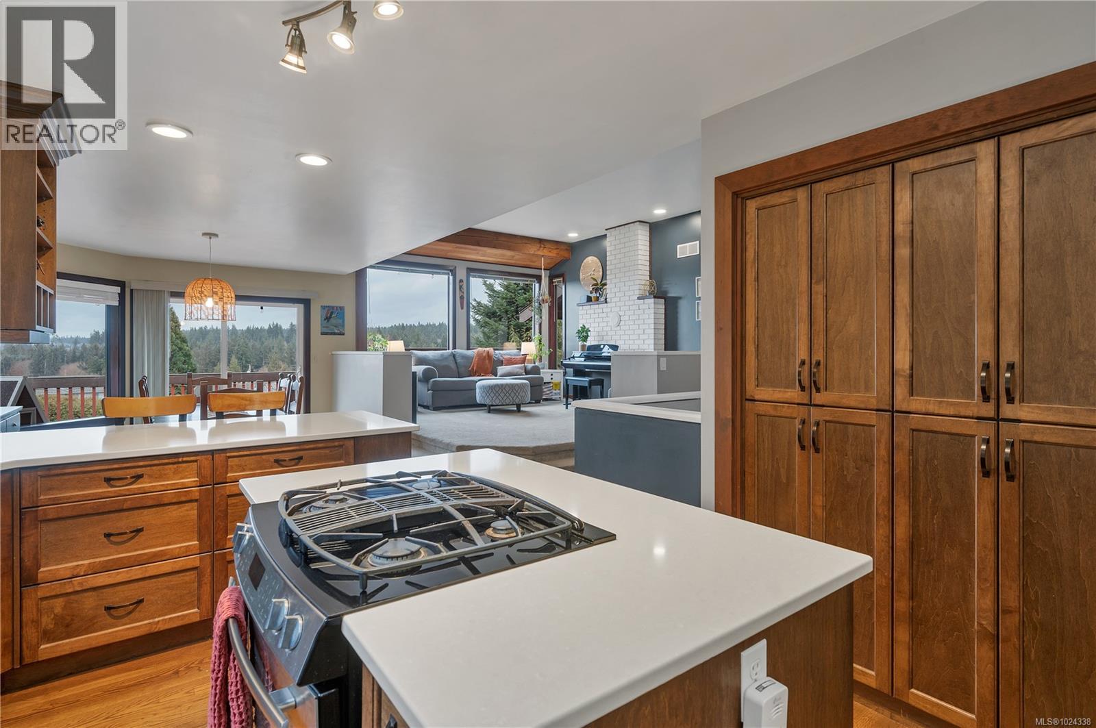 739 Eland Dr, Campbell River, British Columbia  V9W 6Y9 - Photo 9 - 1024338