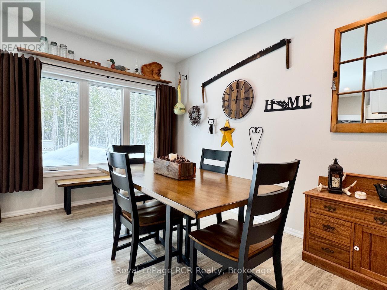 118 Fowlie Road, Northern Bruce Peninsula, Ontario N0H 1W0 - Photo 14 - X12739016