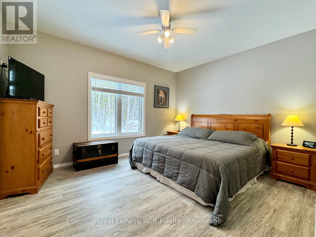 118 Fowlie Road, Northern Bruce Peninsula, Ontario N0H 1W0 - Photo 19 - X12739016