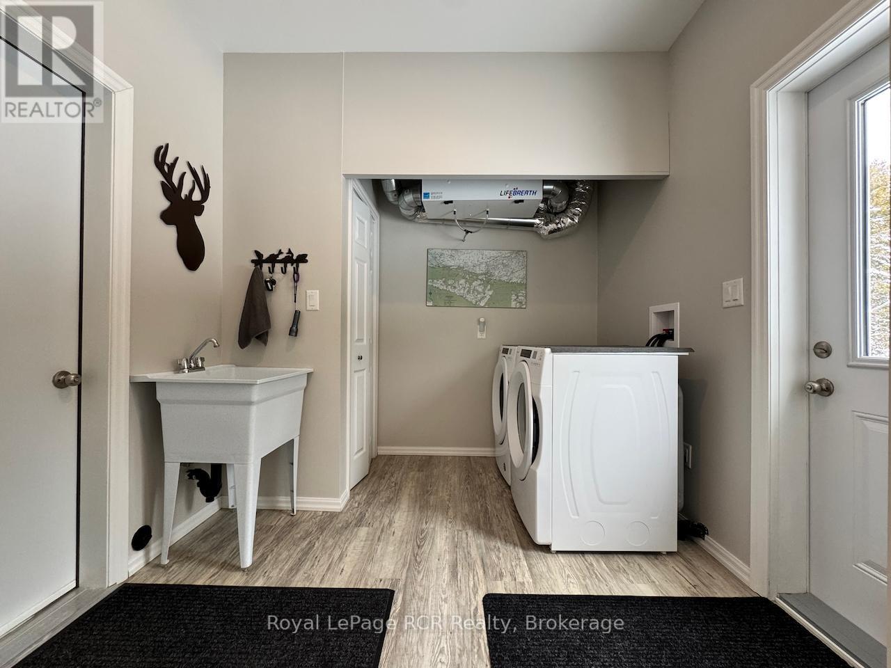 118 Fowlie Road, Northern Bruce Peninsula, Ontario N0H 1W0 - Photo 26 - X12739016