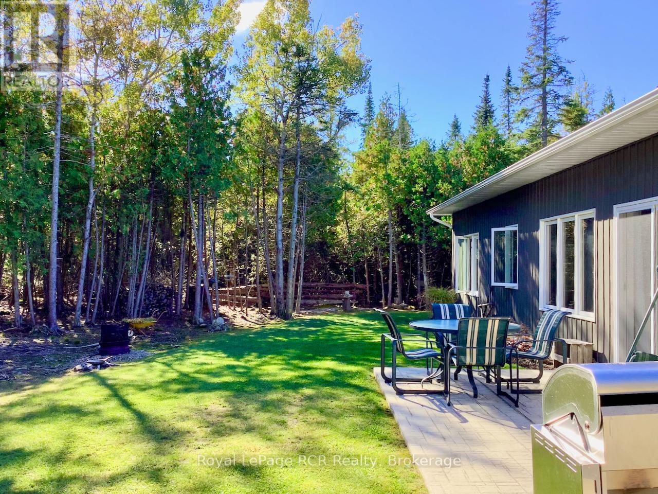 118 Fowlie Road, Northern Bruce Peninsula, Ontario N0H 1W0 - Photo 36 - X12739016