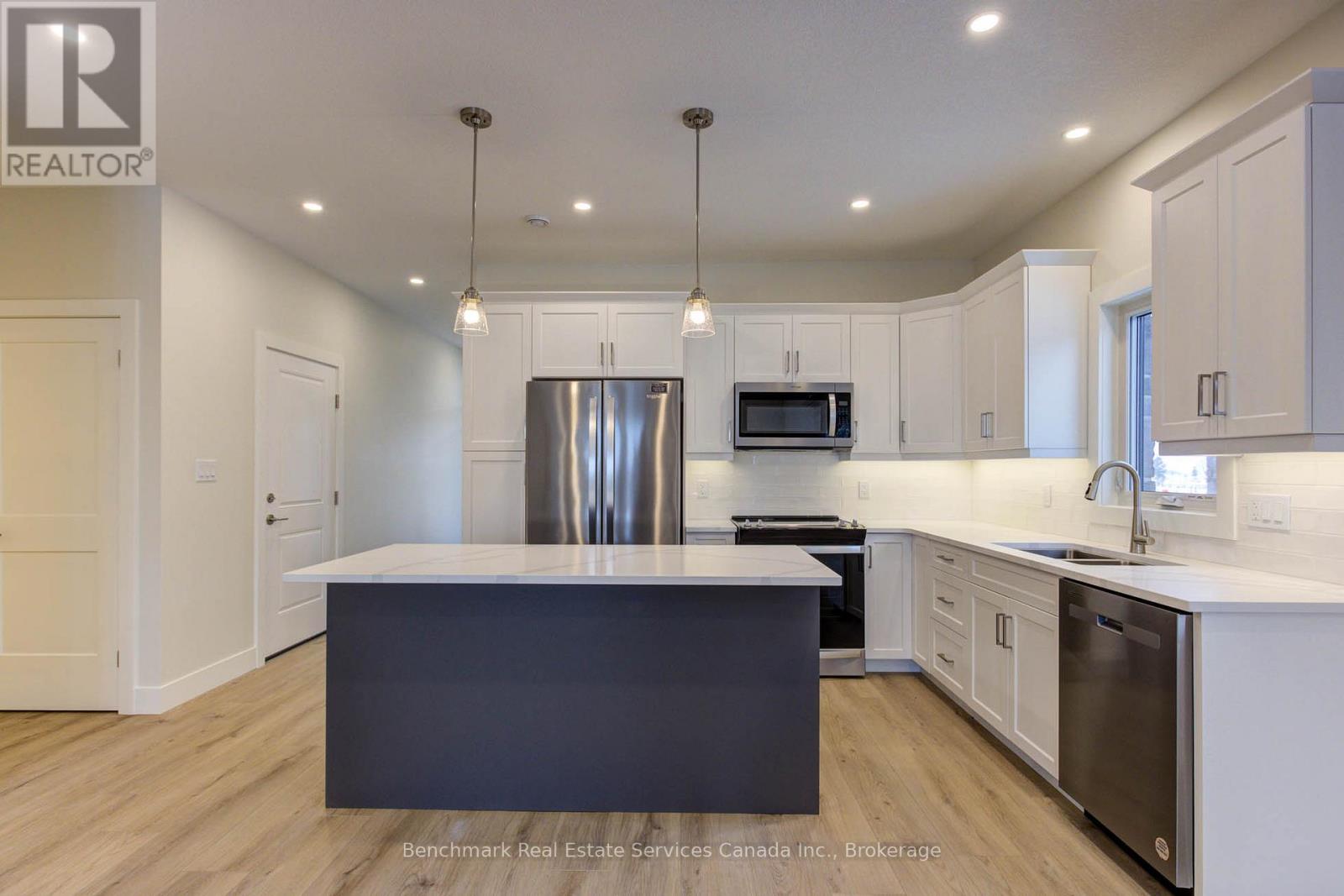 63 Cavalier Crescent, Huron-Kinloss, Ontario  N0G 2R0 - Photo 10 - X12739130