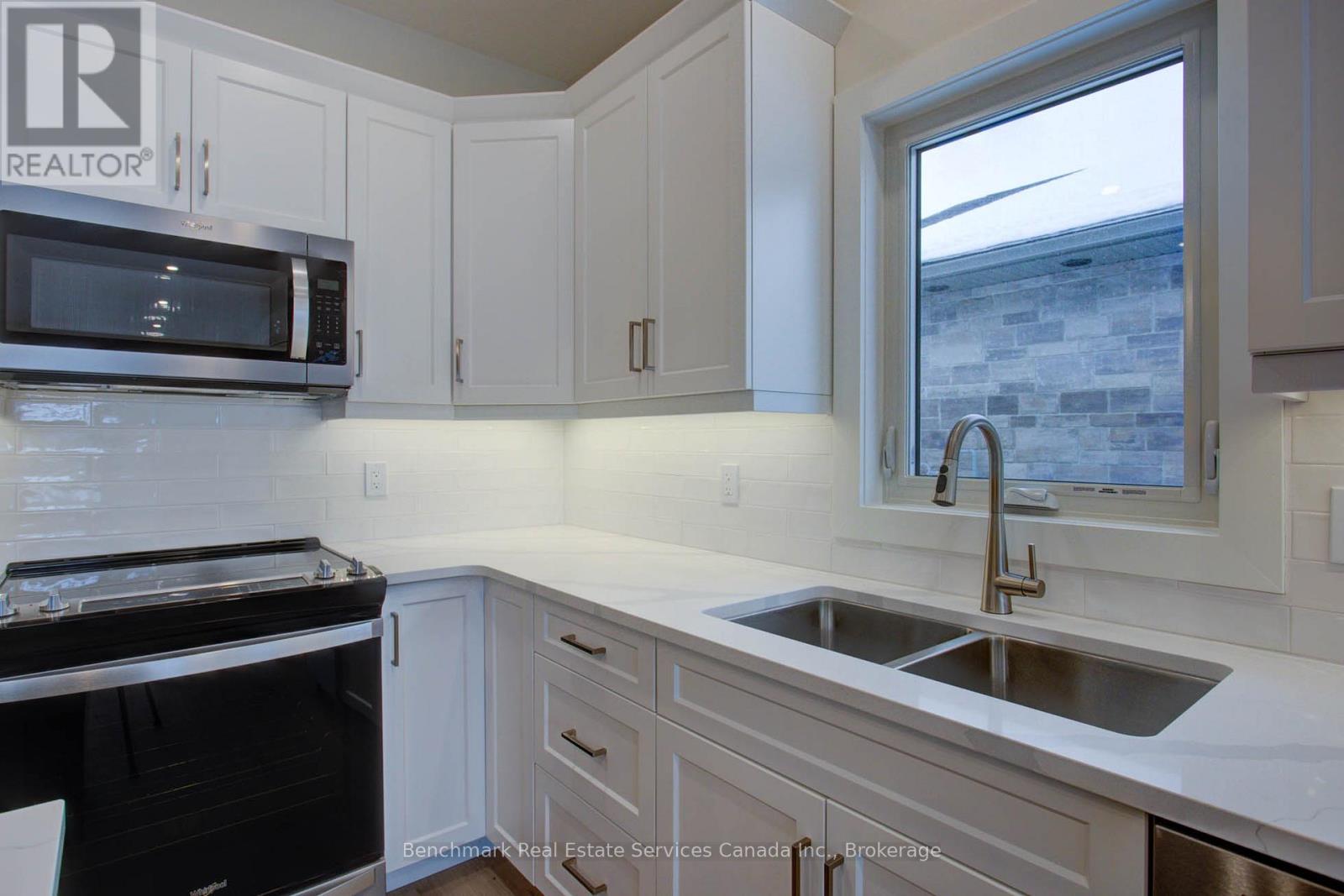 63 Cavalier Crescent, Huron-Kinloss, Ontario  N0G 2R0 - Photo 12 - X12739130