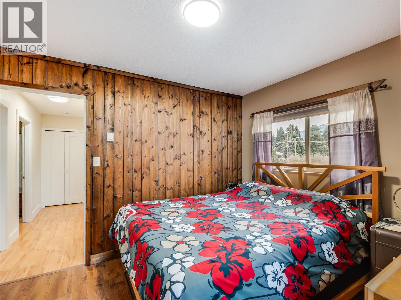 223 102nd Street, Castlegar, British Columbia V1N 3E5 - Photo 41 - 10374027