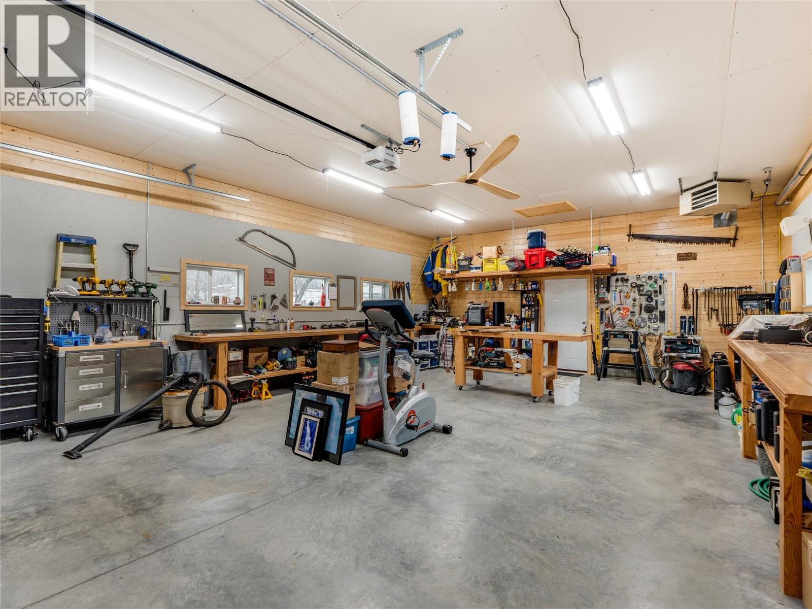 223 102nd Street, Castlegar, British Columbia V1N 3E5 - Photo 49 - 10374027