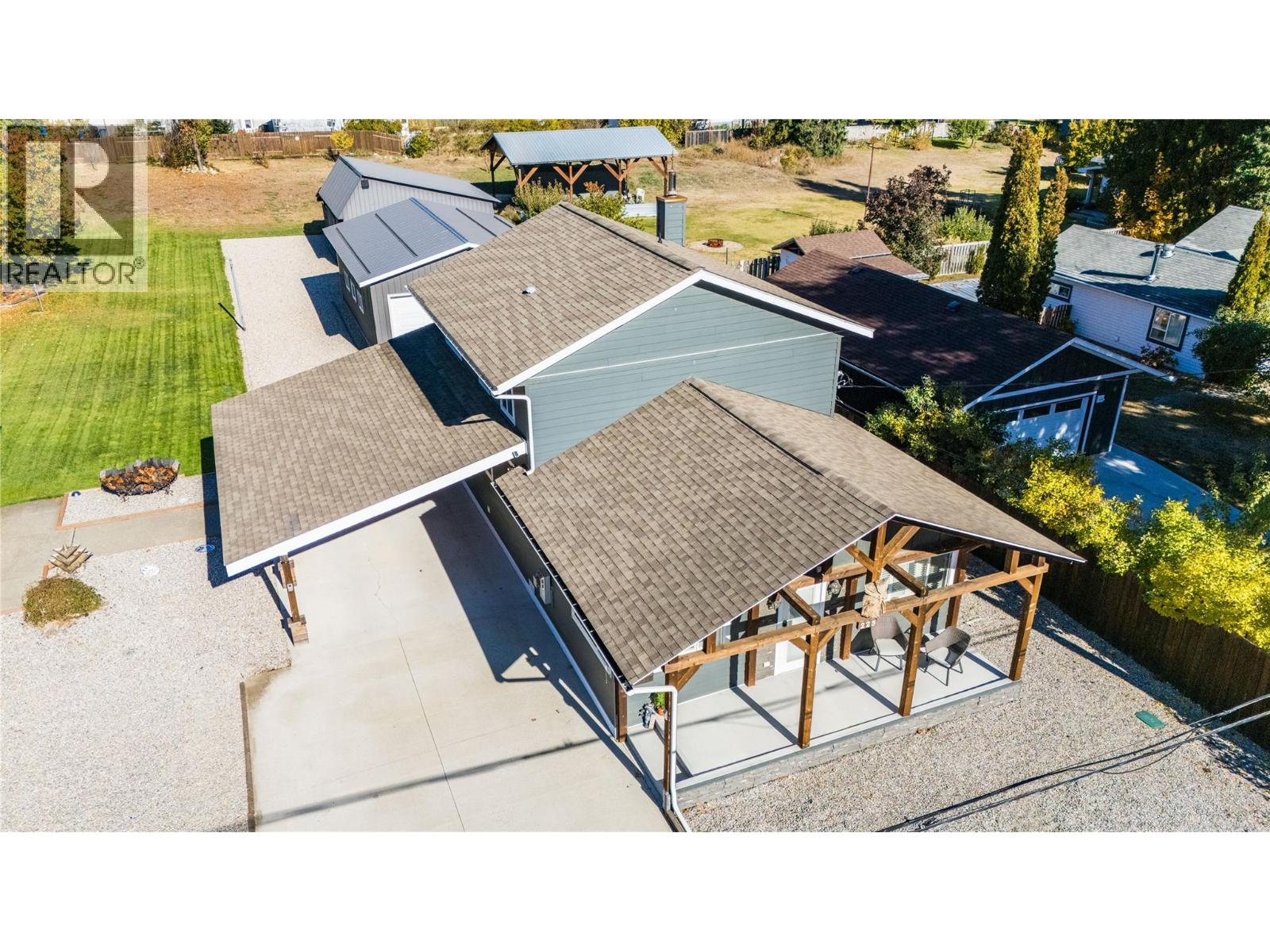 223 102nd Street, Castlegar, British Columbia V1N 3E5 - Photo 64 - 10374027