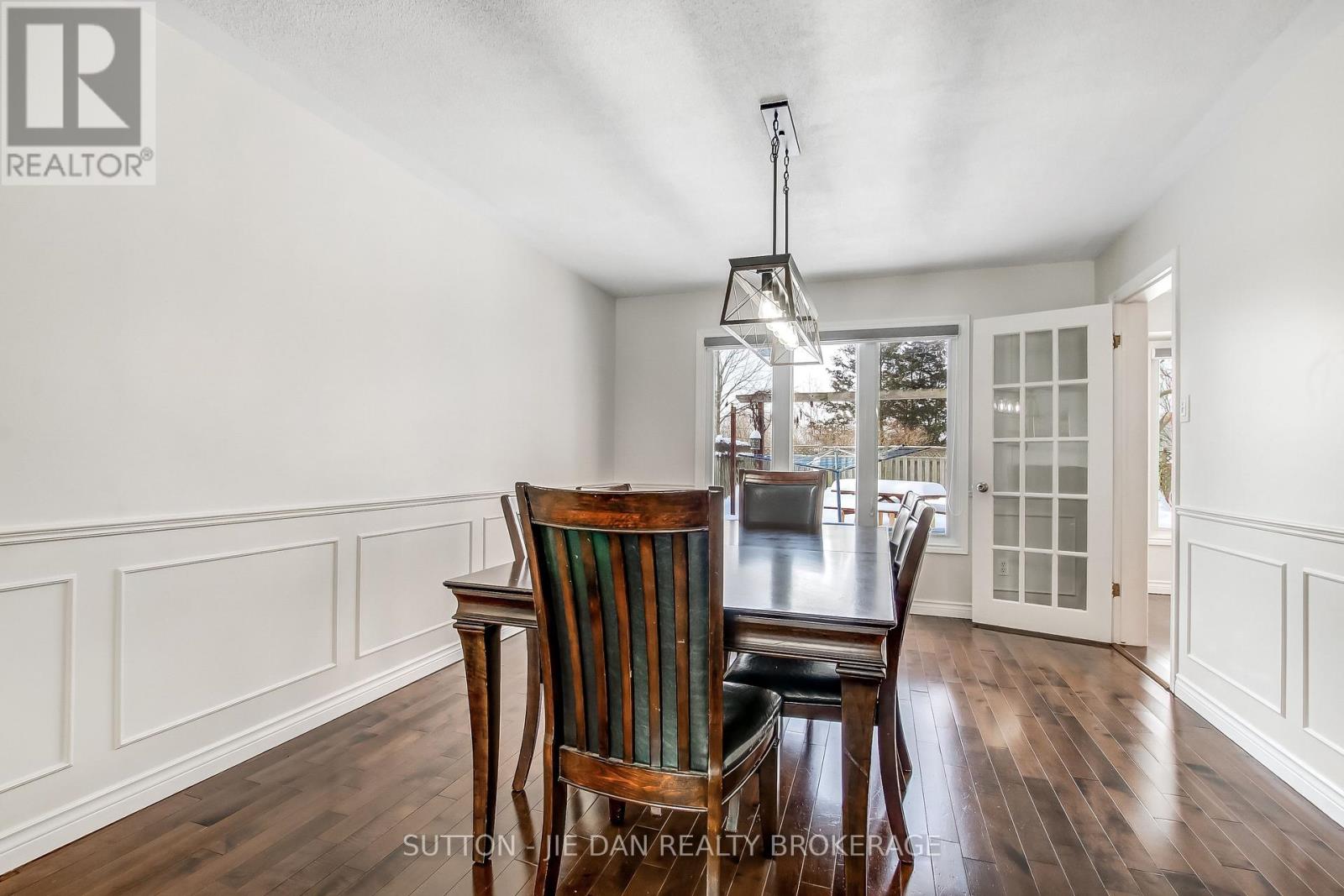 33 Repton Avenue, London North, Ontario  N5X 3G3 - Photo 11 - X12739074