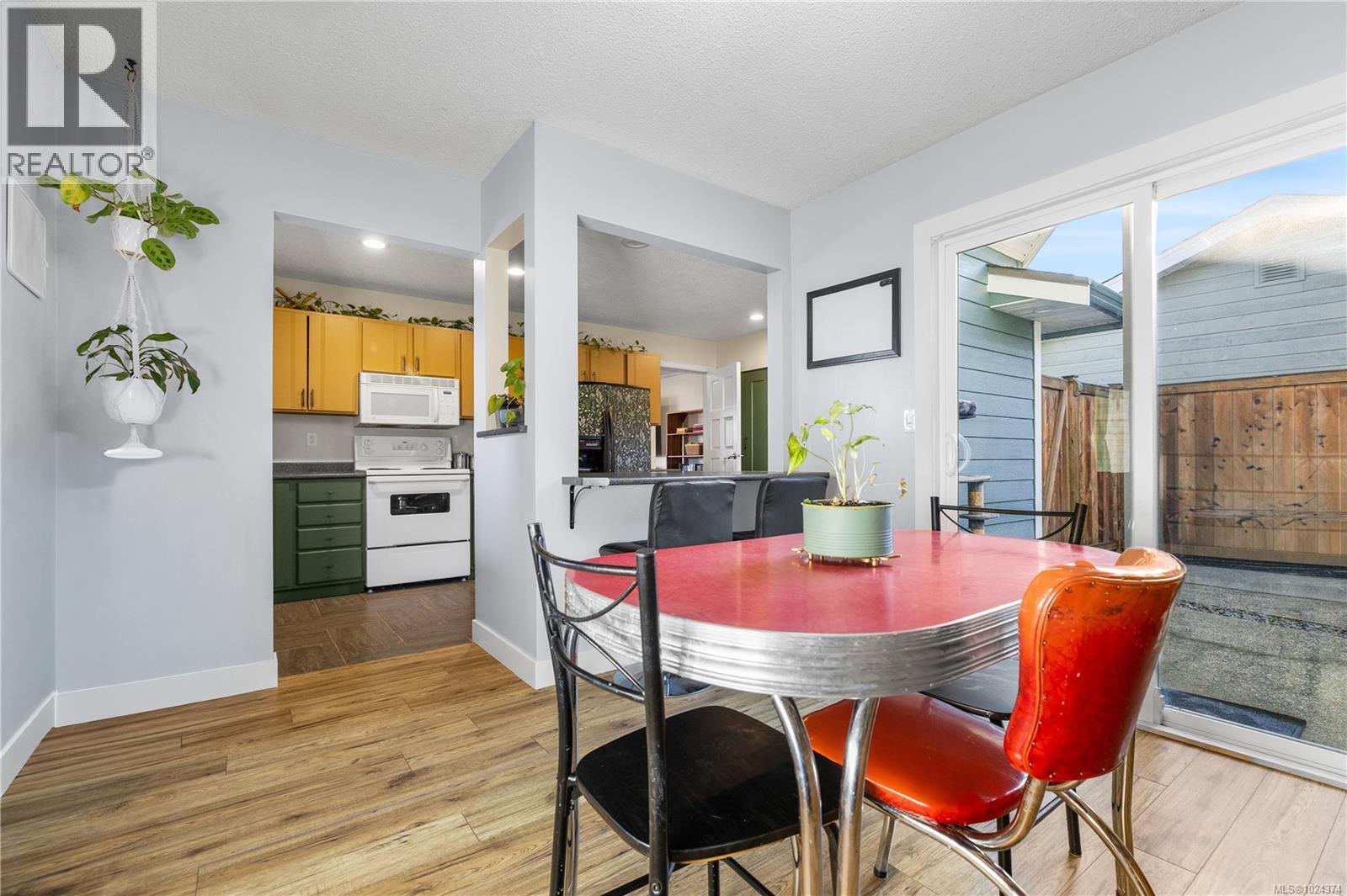 428 Raza Pl, Campbell River, British Columbia  V9W 6T3 - Photo 8 - 1024374